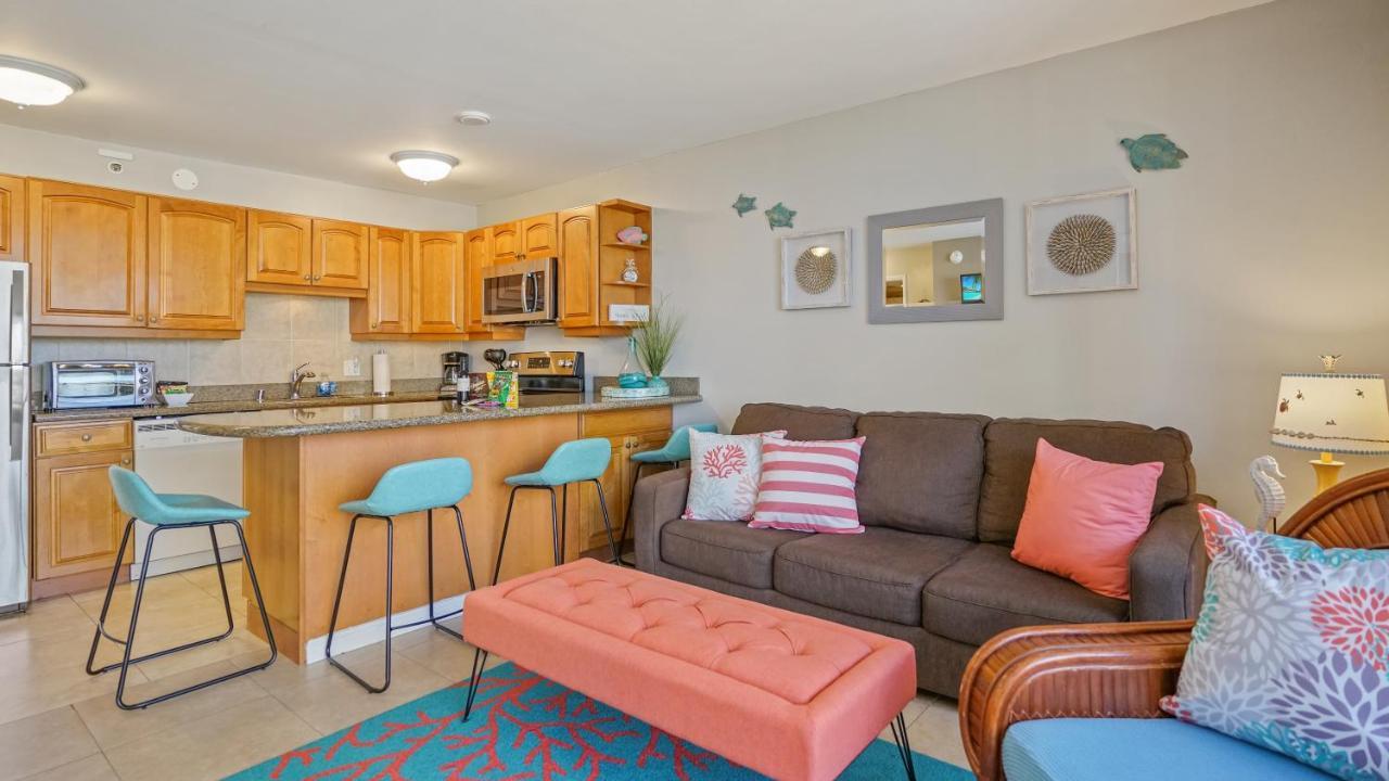 Waikiki Banyan Suites W Free Parking Honolulu Exteriör bild